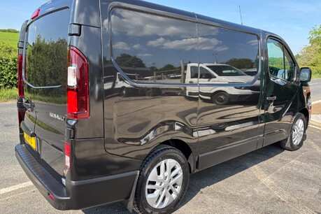 Renault Trafic SL27 Sport Nav 120 ps Panel Van - No VAT 3