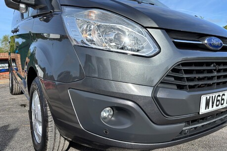 Ford Transit Custom 270 L1 Limited 170 ps Panel Van - Sat Nav / Rear Camera 28