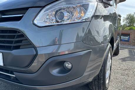 Ford Transit Custom 270 L1 Limited 170 ps Panel Van - Sat Nav / Rear Camera 27