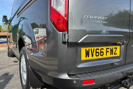 Ford Transit Custom 270 L1 Limited 170 ps Panel Van - Sat Nav / Rear Camera 29
