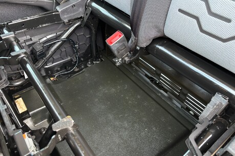 Ford Transit Custom 270 L1 Limited 170 ps Panel Van - Sat Nav / Rear Camera 20