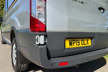 Ford Transit 350 L3H2 Trend 130 ps DCIV with Air Con 23
