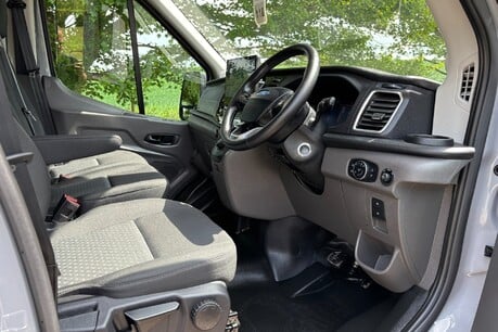Ford Transit 350 Limited 165ps L3H2 Automatic Panel Van - Sat Nav / 360 Camera's 19
