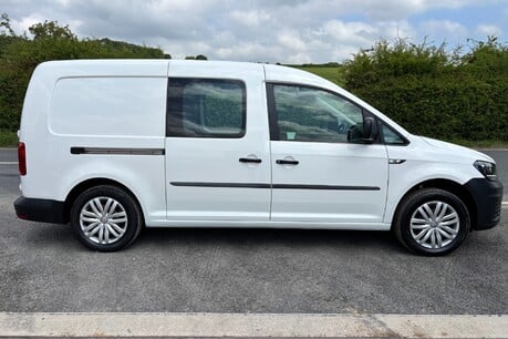 Volkswagen Caddy Maxi C20 Tdi Kombi - Air Con / Sat Nav 10