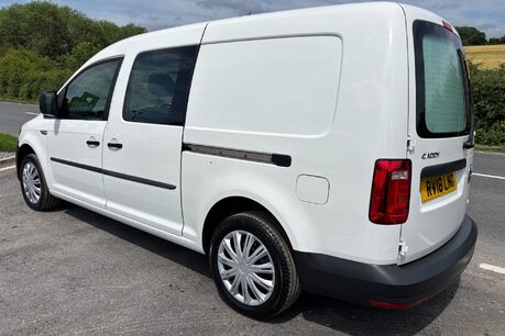 Volkswagen Caddy Maxi C20 Tdi Kombi with Air Con & Sat Nav 6