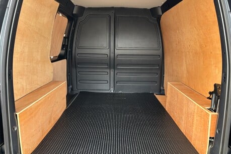 Volkswagen Caddy C20 150 ps Tdi Highline DSG Panel Van - Sat Nav / Camera / Heated Seats 14