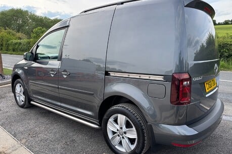 Volkswagen Caddy C20 150 ps Tdi Highline DSG Panel Van - Sat Nav / Camera / Heated Seats 6
