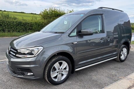 Volkswagen Caddy C20 150 ps Tdi Highline DSG Panel Van - Sat Nav / Camera / Heated Seats 1