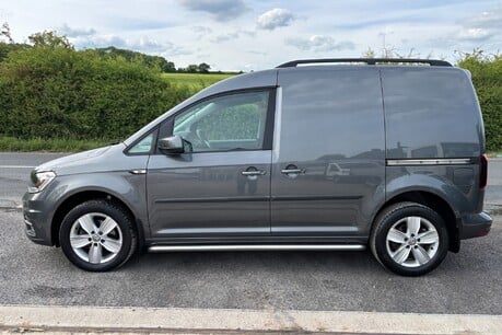 Volkswagen Caddy C20 150 ps Tdi Highline DSG Panel Van - Sat Nav / Camera / Heated Seats 8