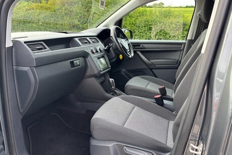 Volkswagen Caddy C20 150 ps Tdi Highline DSG Panel Van - Sat Nav / Camera / Heated Seats 17
