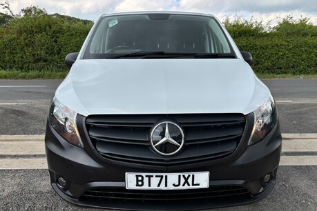 Mercedes-Benz Vito 2.0 114 9g-Tronic Progressive L2 Panel Van - Air Con 14