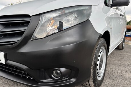 Mercedes-Benz Vito 2.0 114 9g-Tronic Progressive L2 Panel Van - Air Con 24