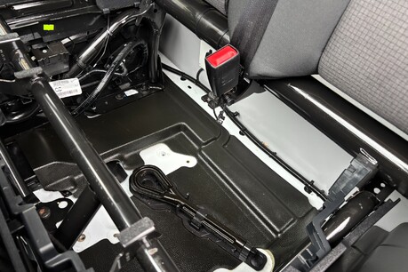 Ford Transit 350 Leader L3 H2 Welfare / Mess Unit - Toilet - Air Con 19