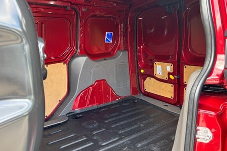 Ford Transit Connect 200 L1 Limited 120 ps Tdci Panel Van - Selectshift Auto - Sat Nav 9
