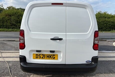 Vauxhall Combo L2H1 2300 Dynamic 100hp Cdti Panel Van - Air Con 15