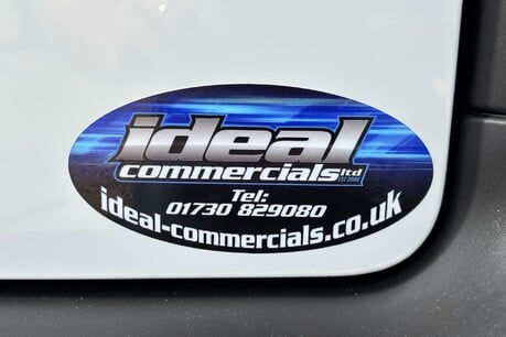 Vauxhall Combo L2H1 2300 Dynamic 100hp Cdti Panel Van - Air Con 17