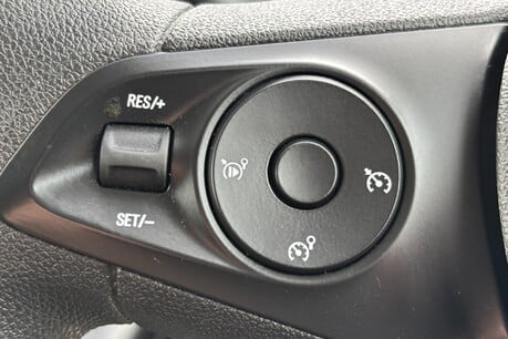 Vauxhall Combo L2H1 2300 Dynamic 100hp Cdti Panel Van - Air Con 39