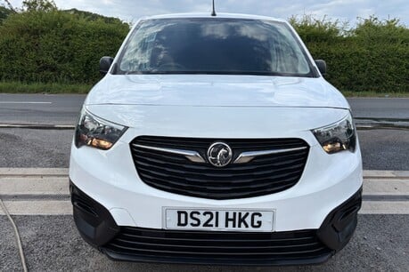 Vauxhall Combo L2H1 2300 Dynamic 100hp Cdti Panel Van - Air Con 14
