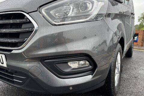 Ford Transit Custom 320 L1 Limited 170 ps Selectshift DCIV - Sat Nav / Adaptive Cruise 27