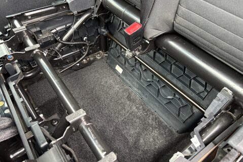 Ford Transit Custom 320 L1 Limited 170 ps Selectshift DCIV - Sat Nav / Adaptive Cruise 18