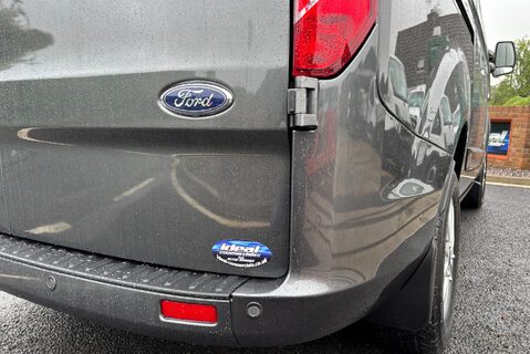 Ford Transit Custom 320 L1 Limited 170 ps Selectshift DCIV - Sat Nav / Adaptive Cruise 29