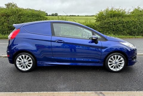 Ford Fiesta Sport TDCI - Heated Seats - No VAT 8