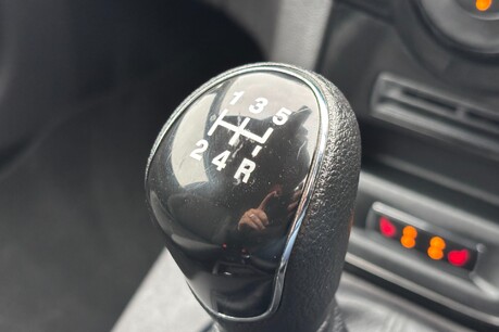 Ford Fiesta Sport TDCI - Heated Seats 37