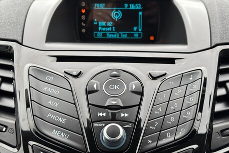 Ford Fiesta Sport TDCI - Heated Seats 28