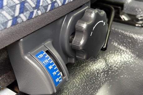 Isuzu Grafter N35.125T Toolbox Dropside Truck 28