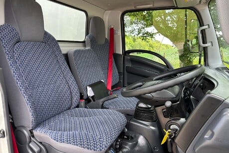 Isuzu Grafter N35.125T Toolbox Dropside Truck 29
