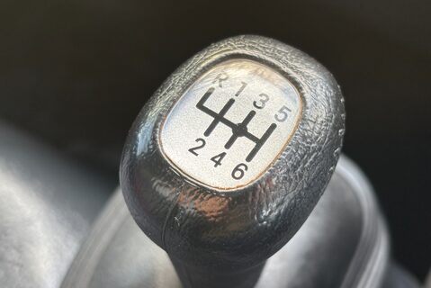 Isuzu Grafter N35.125T Dropside Truck 28