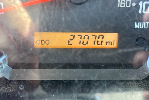 Isuzu Grafter N35.125T Dropside Truck 30