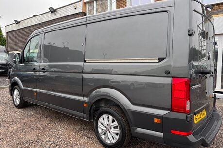 Volkswagen Crafter CR35 L2 H1 Mwb Lr 177 ps Tdi Trendline DSG Panel Van 6