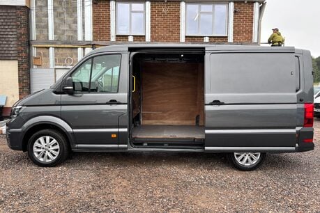 Volkswagen Crafter CR35 L2 H1 Mwb Lr 177 ps Tdi Trendline DSG Panel Van 9
