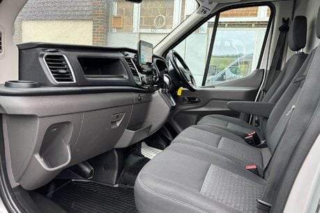 Ford Transit 310 L2 H2 130 ps Selectshift Limited Panel Van 16