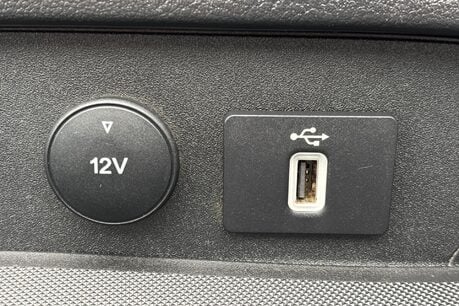 Ford Transit 310 L2 H2 130 ps Selectshift Limited Panel Van 32