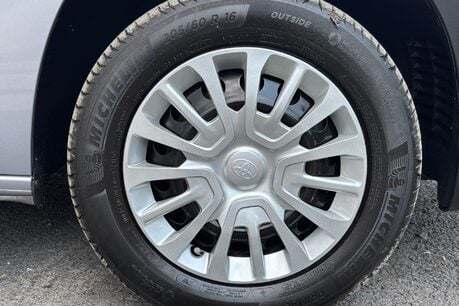 Toyota Proace City L1 Icon 100 Panel Van - Twin Side Loading Doors 37