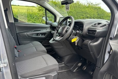 Toyota Proace City L1 Icon 100 Panel Van - Twin Side Loading Doors 21
