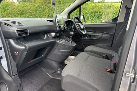 Toyota Proace City L1 Icon 100 Panel Van - Twin Side Loading Doors 19