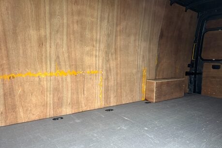 Volkswagen Crafter CR35 177 ps Tdi Trendline 4Motion DSG Panel Van - Diff Lock 10