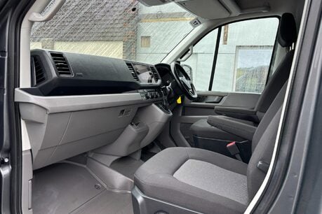 Volkswagen Crafter CR35 177 ps Tdi Trendline 4Motion DSG Panel Van - Diff Lock 17