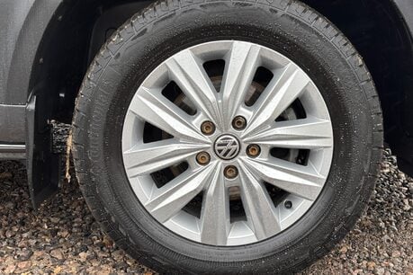 Volkswagen Crafter CR35 177 ps Tdi Trendline 4Motion DSG Panel Van - Diff Lock 42