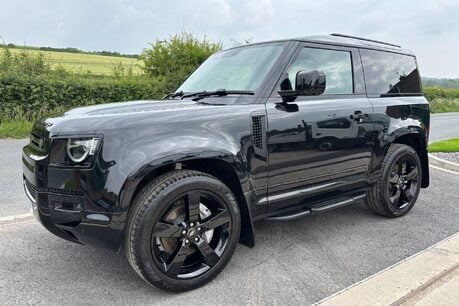 Land Rover Defender 90 D350 X-Dynamic HSE Auto 4WD Euro 6 (S/S) 1