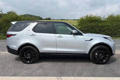 Land Rover Discovery D300 SE MHEV Auto 4WD Euro 6 SUV (300ps) 9