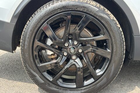 Land Rover Discovery D300 SE MHEV Auto 4WD Euro 6 SUV (300ps) 38