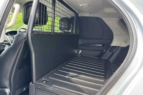 Land Rover Discovery D300 SE MHEV Auto 4WD Euro 6 SUV (300ps) 16