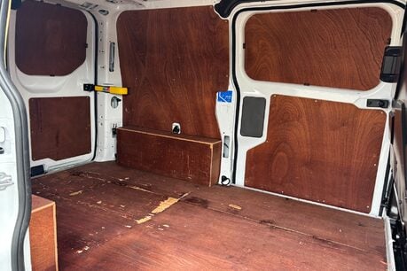 Ford Transit Custom 280 L1 Base Panel Van with Air Con & Twin Side Doors 13