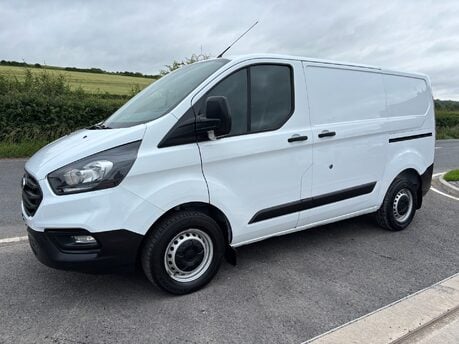 Ford Transit Custom 280 L1 Base Panel Van with Air Con & Twin Side Doors