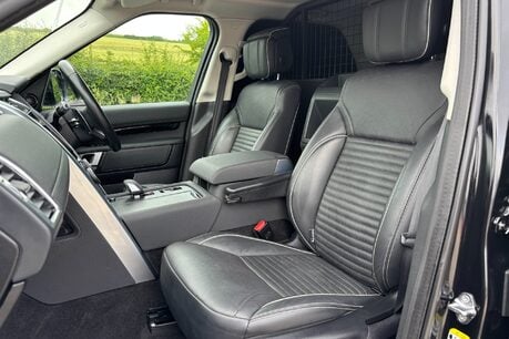 Land Rover Discovery D300 HSE Mhev Auto 4wd (S/S) Euro 6 29