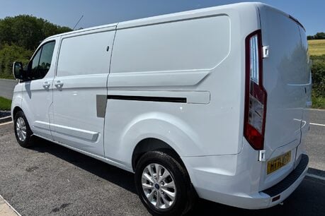 Ford Transit Custom 300 L2 Limited 130 ps Panel Van 6